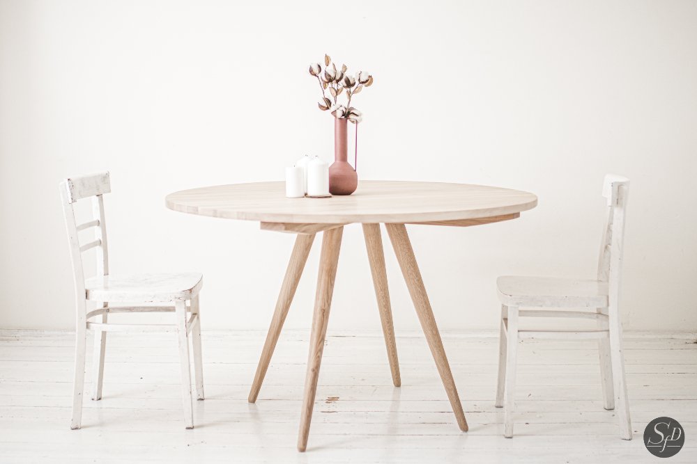 SOL minimalistischer Boho-Esstisch mit natürlichem Eichenholzeffekt - SFD Furniture Design